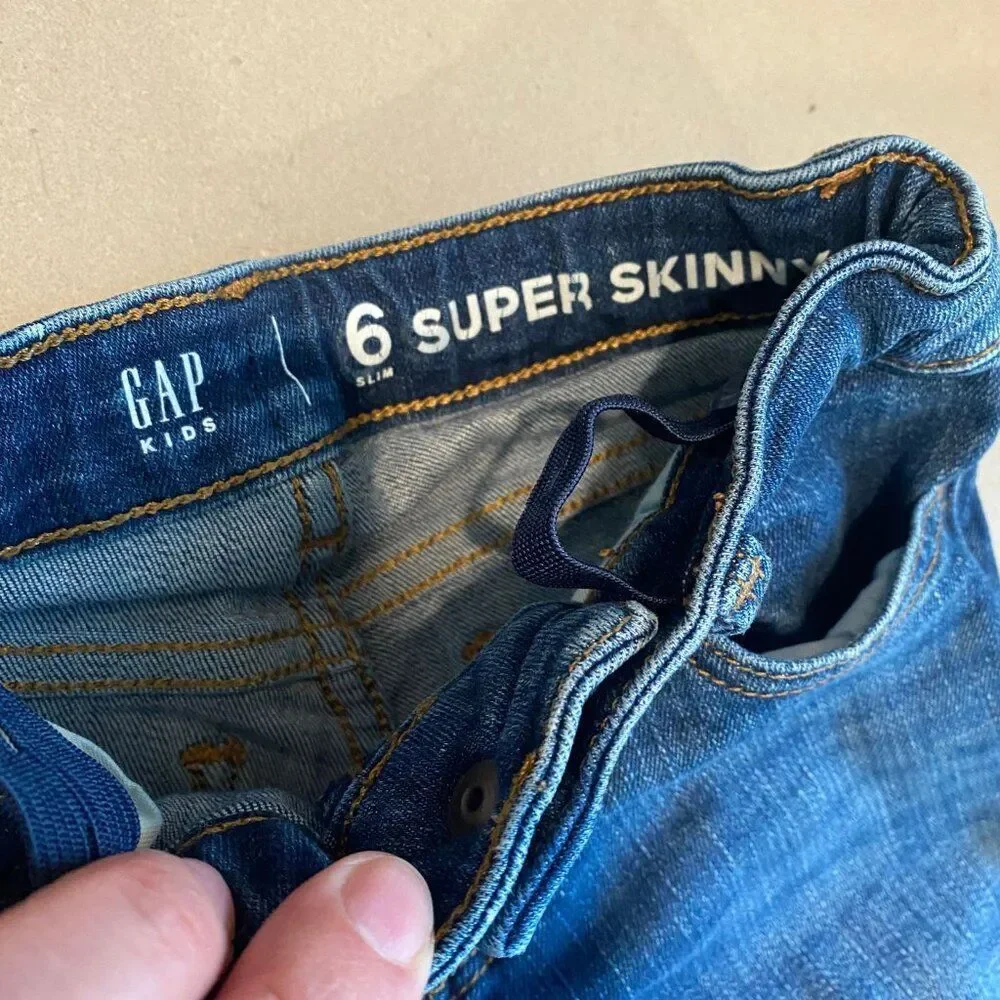 GAP Girls' Super Skinny Jeans – Size 6 Slim, Dark Wash Blue, Mid-Rise Denim